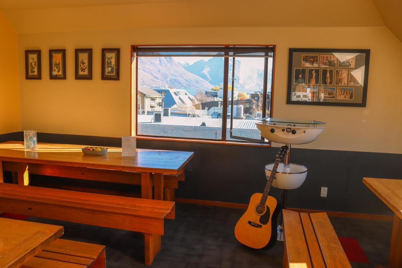 Adventure Queenstown Hostel Екстер'єр фото